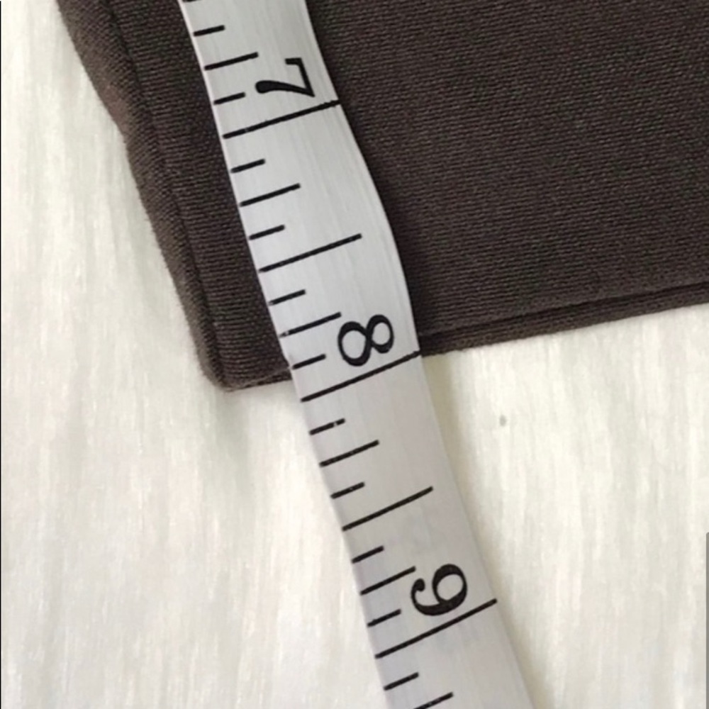 NWOT Amy Byer brown stretch bermuda shorts size 8 - Picture 4 of 5